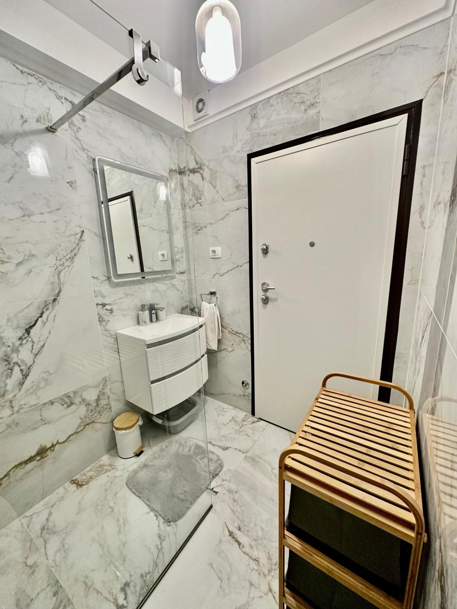 Apartment Sara IV Liznjan Ngoại thất bức ảnh