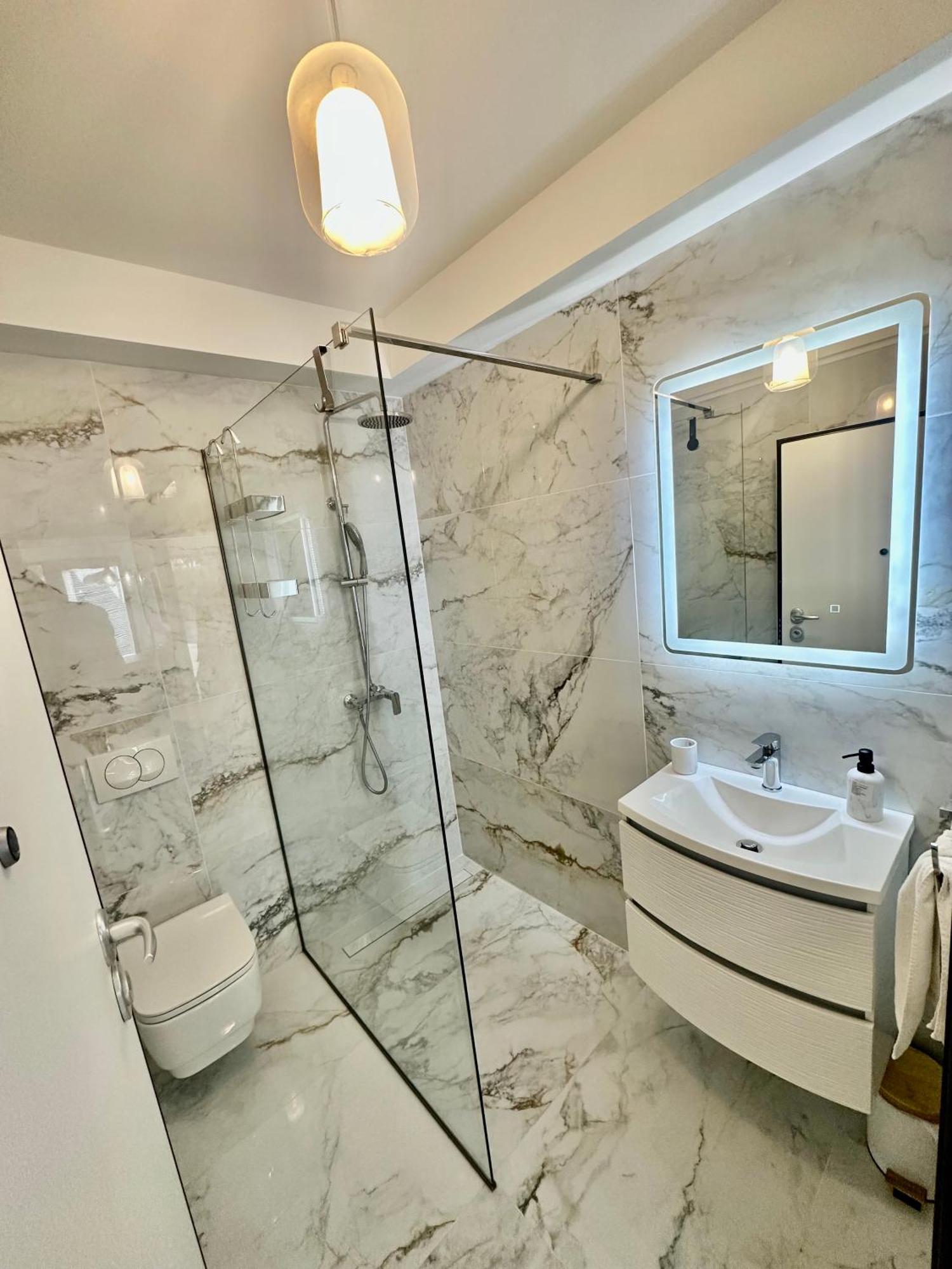 Apartment Sara IV Liznjan Ngoại thất bức ảnh